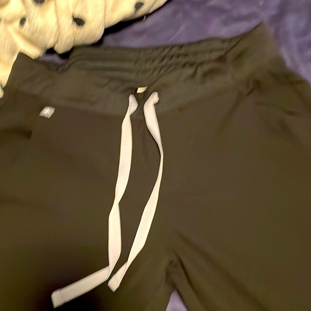 Fig Zamora joggers black